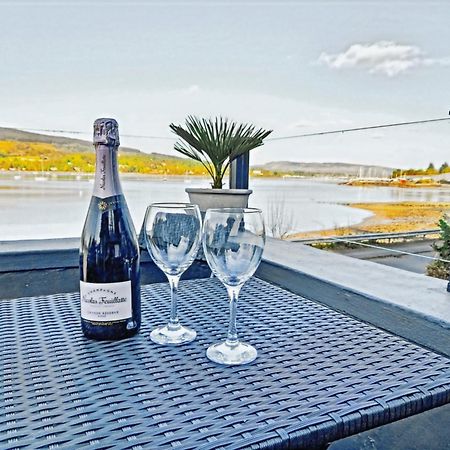 Cosy Lochside Cottage With Mountain And Sea Views Clynder 외부 사진