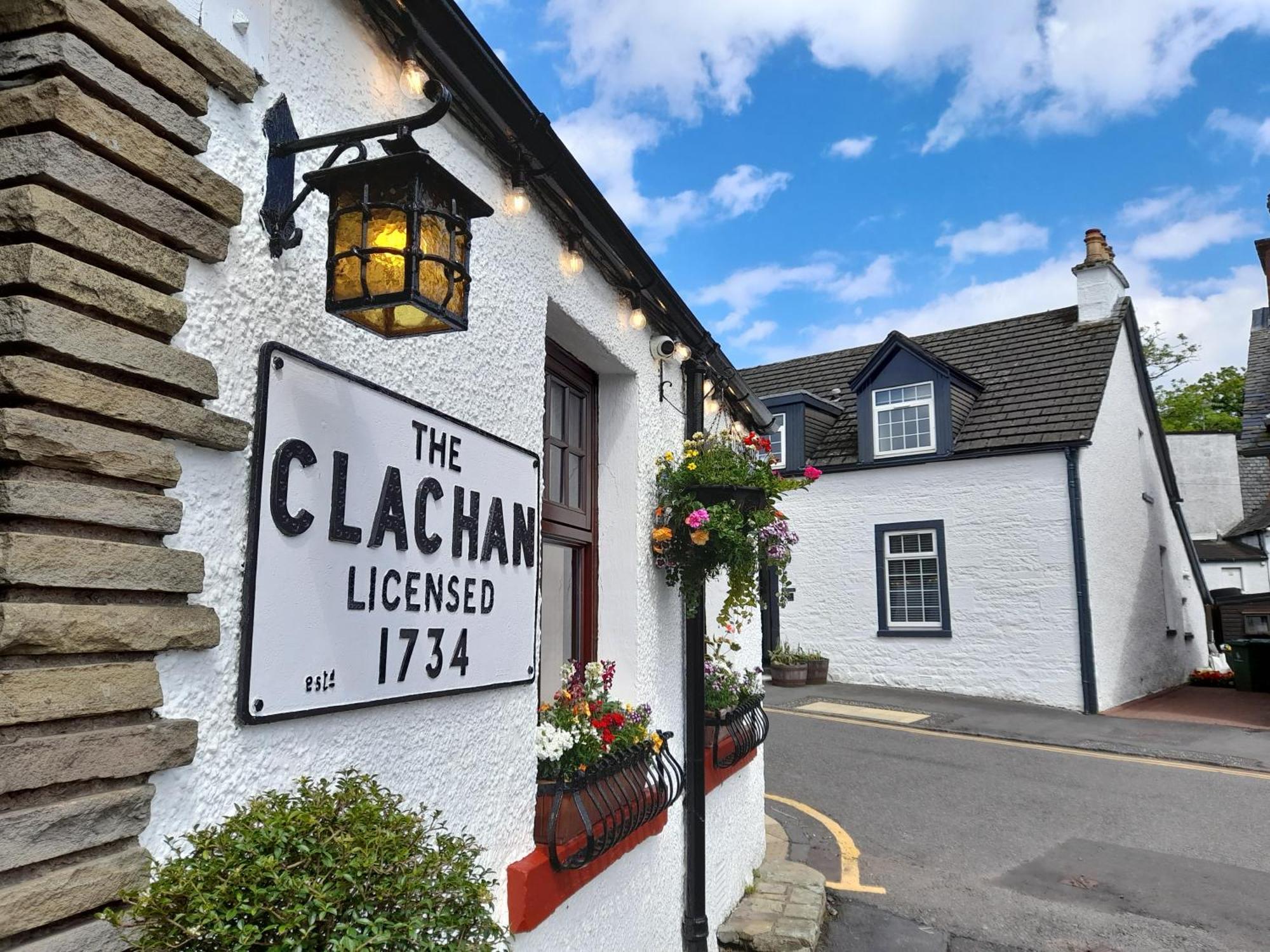 Cosy Lochside Cottage With Mountain And Sea Views Clynder 외부 사진